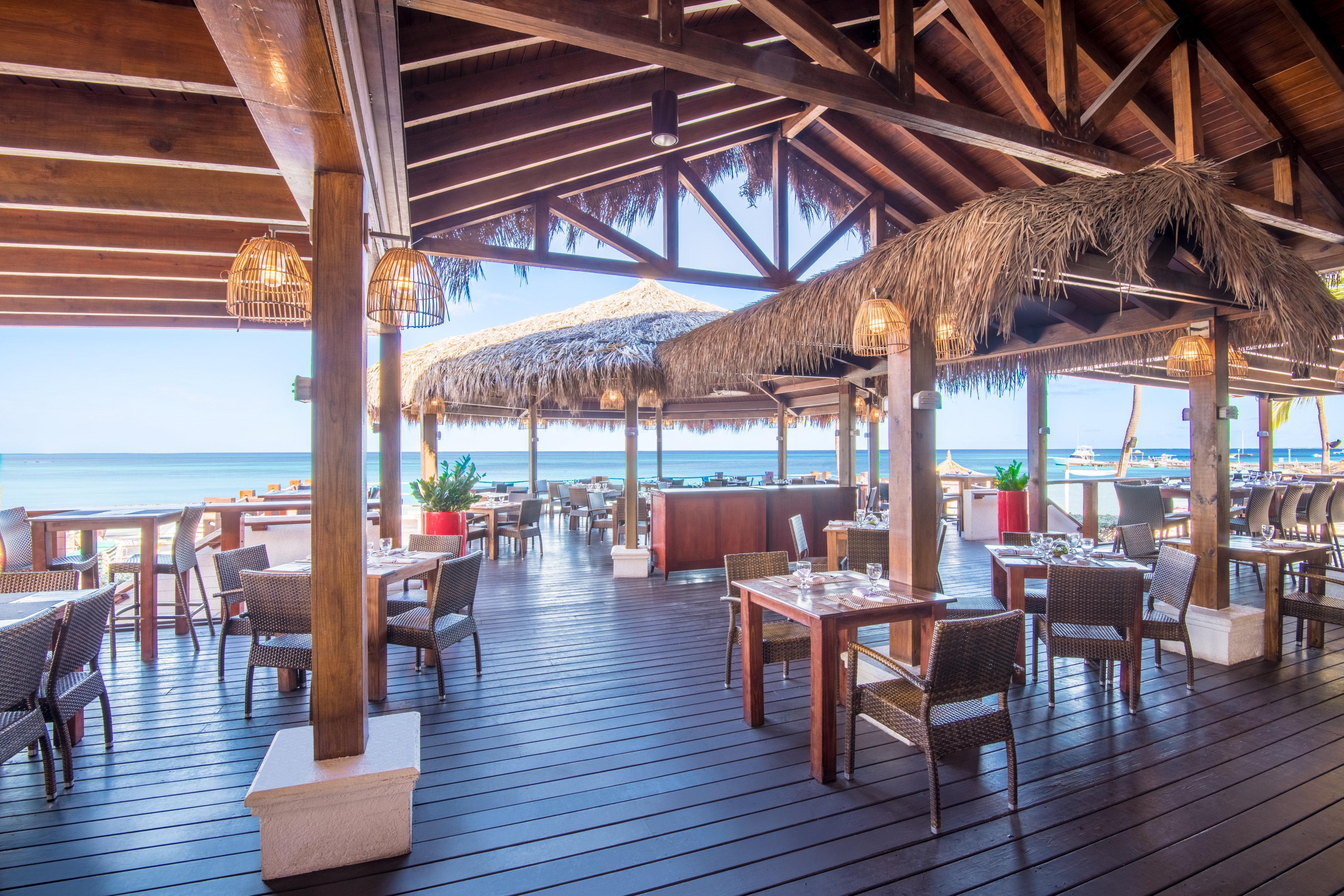 Holiday Inn Resort Aruba - Beach Resort & Casino, An Ihg Hotel Palm Beach Bagian luar foto